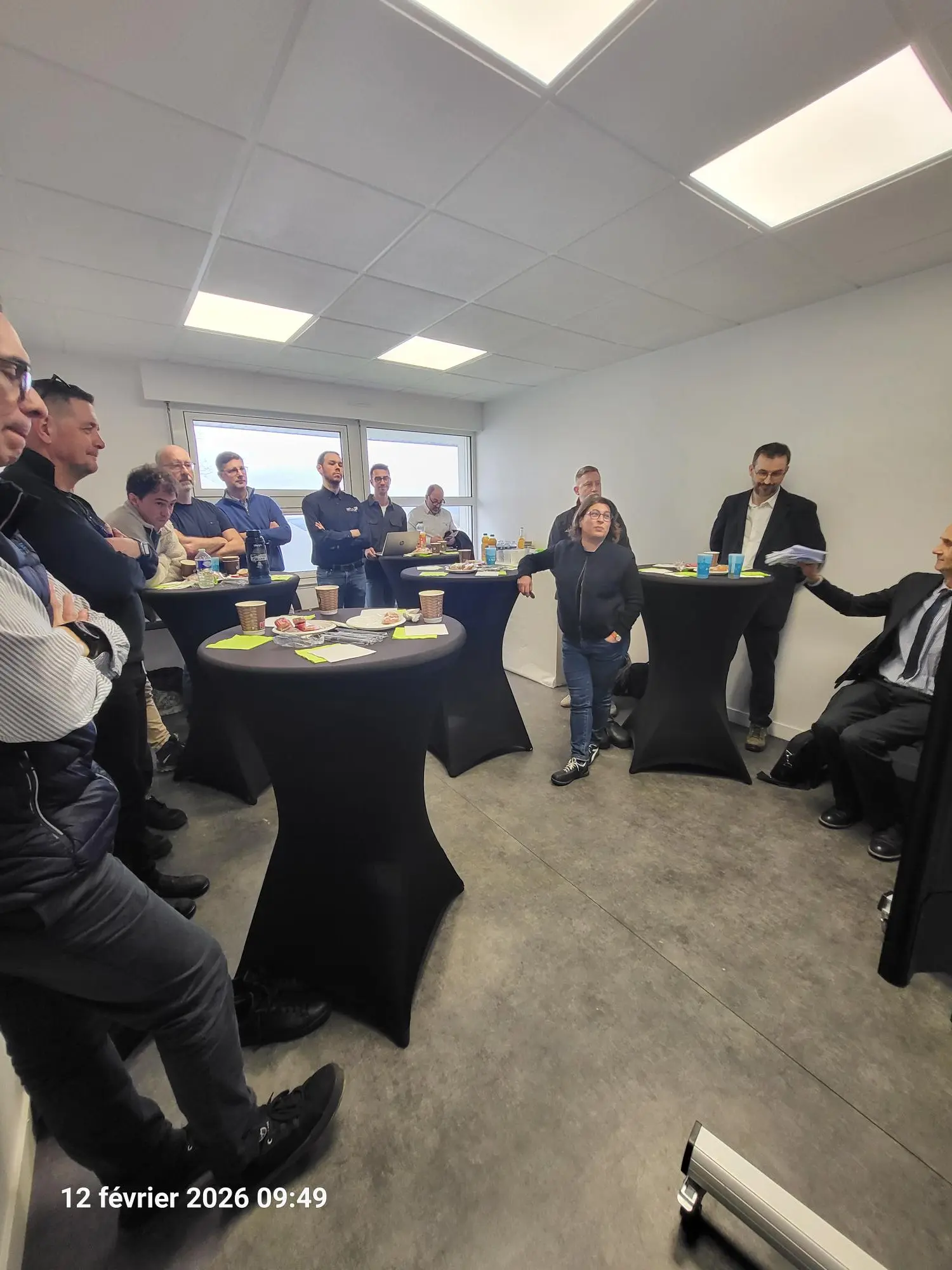 Matinée avec club industrie chez MIR